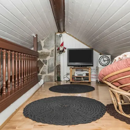 Holiday home Holiday Harppan Maja 10 *